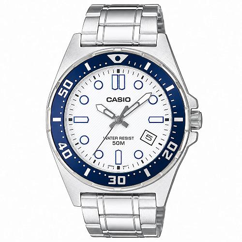 Casio MTD-135D-7AVDF Standard Diver-Style Men's Stainless Steel Watch