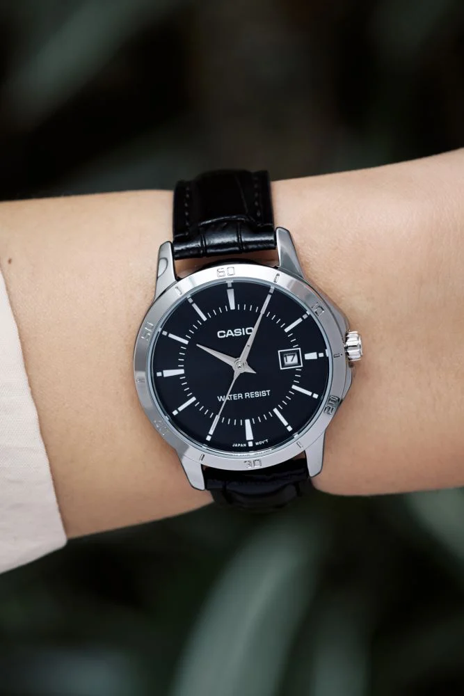 Close-up of Roman numeral dial on Casio LTP-V004L-1AUDF
