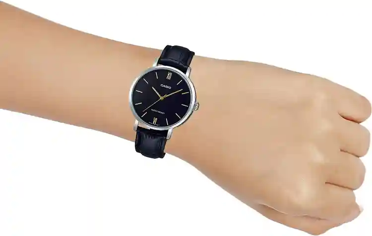 Side view of Casio LTP-VT01L-1BUDF showing buckle and stainless case
