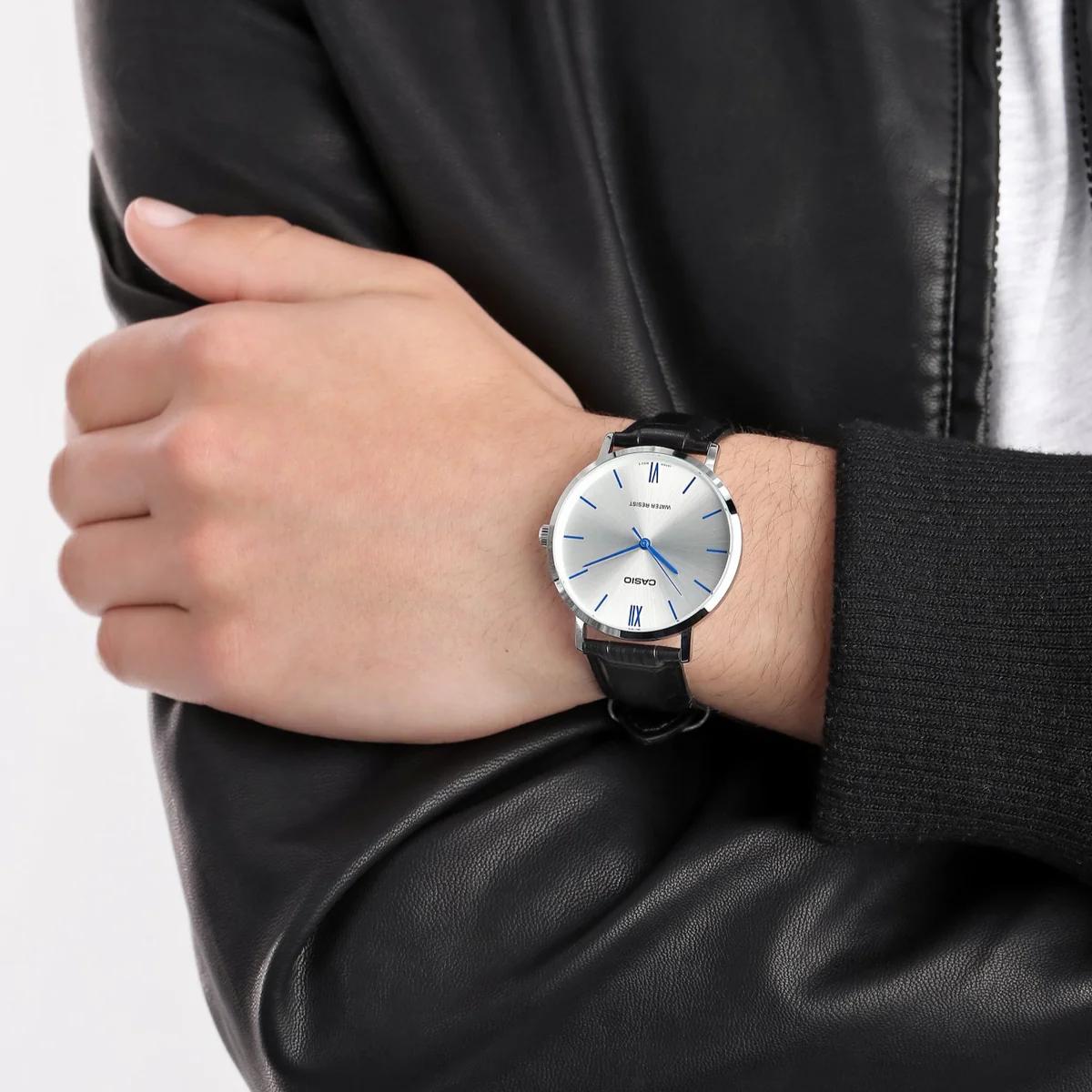 Close-up of minimalist white dial on Casio LTP-VT01L-7B1UDF