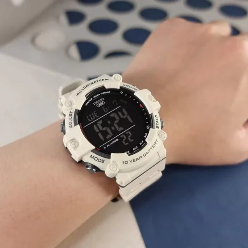 Display of Casio AE-1500WH with LED light